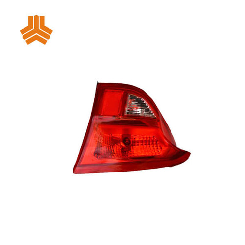 چراغ خطر عقب راست روی صندوق کوییک