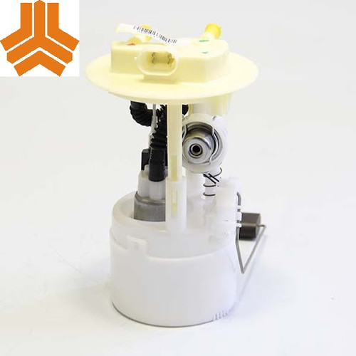 پمپ بنزین و درجه داخل باک پلیمری تیبا